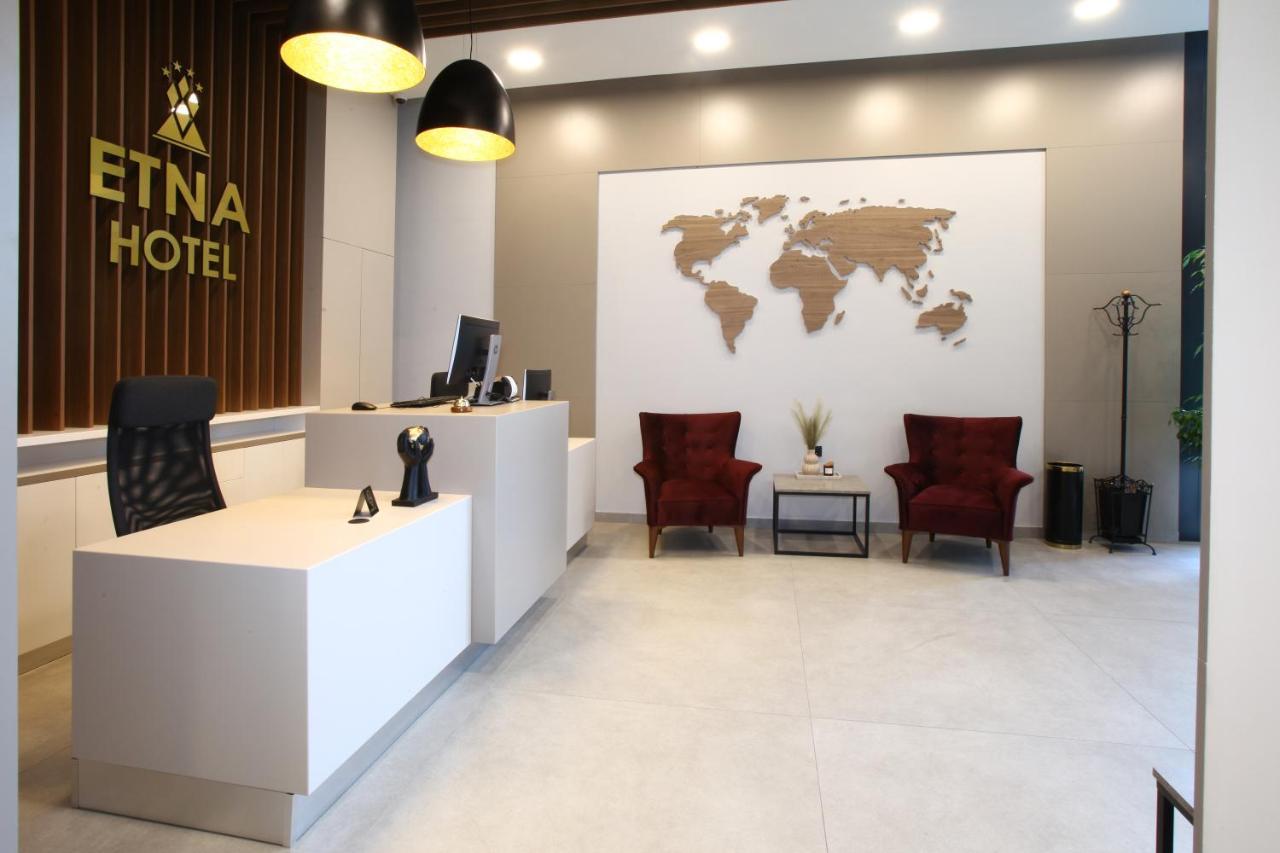 Hotel Etna Gracanica  Екстер'єр фото