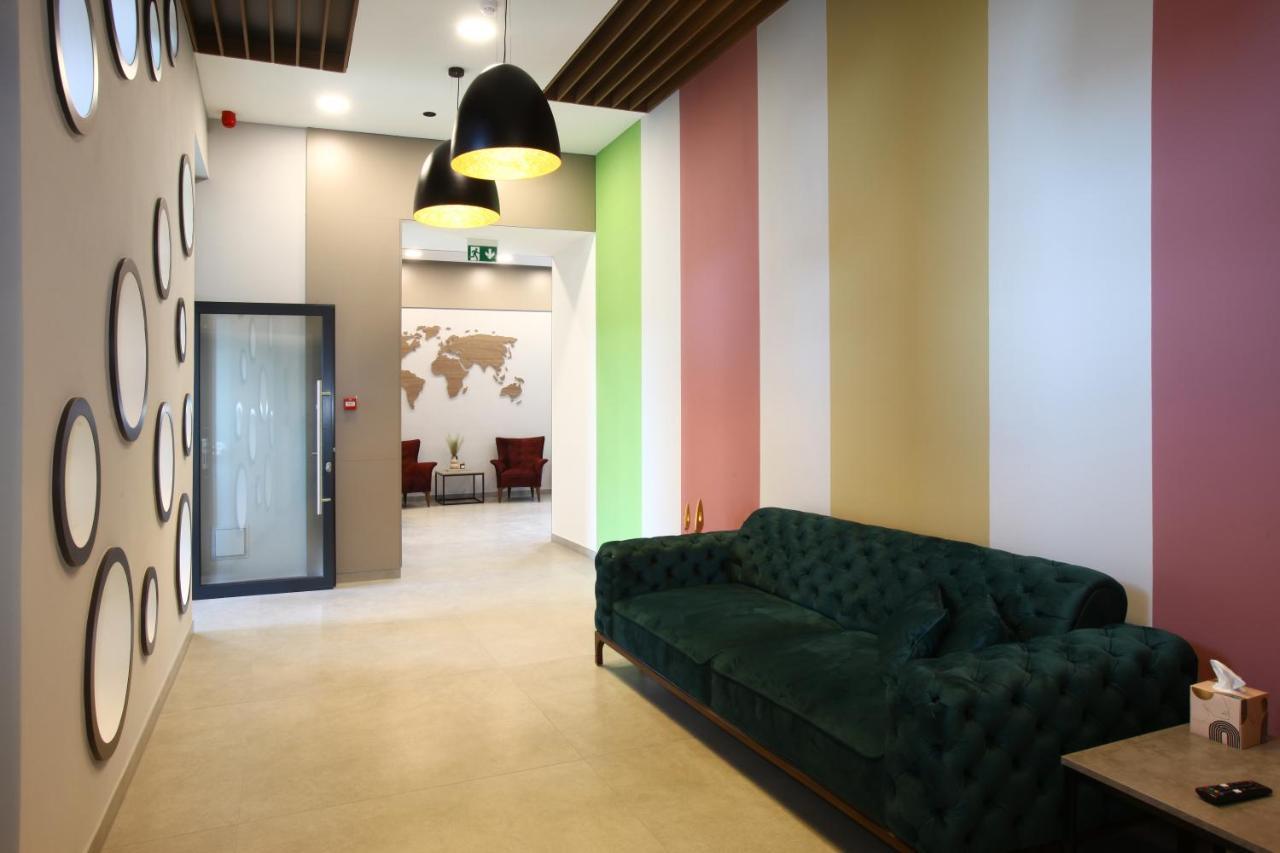 Hotel Etna Gracanica  Екстер'єр фото